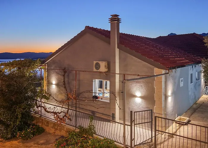 Noa Villa *
